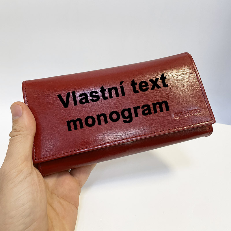 Červená dámská kožená peněženka s věnováním, monogramem, textem | OUTLET TvujOriginal.cz