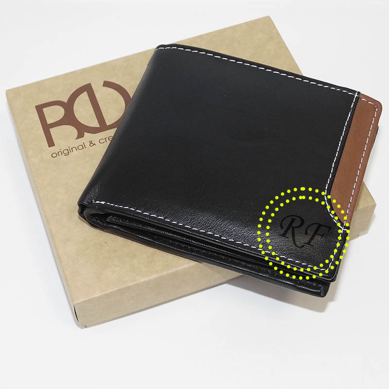 Pánská černá/hnědá kožená peněženka BULL Leather s monogramem (ražba)