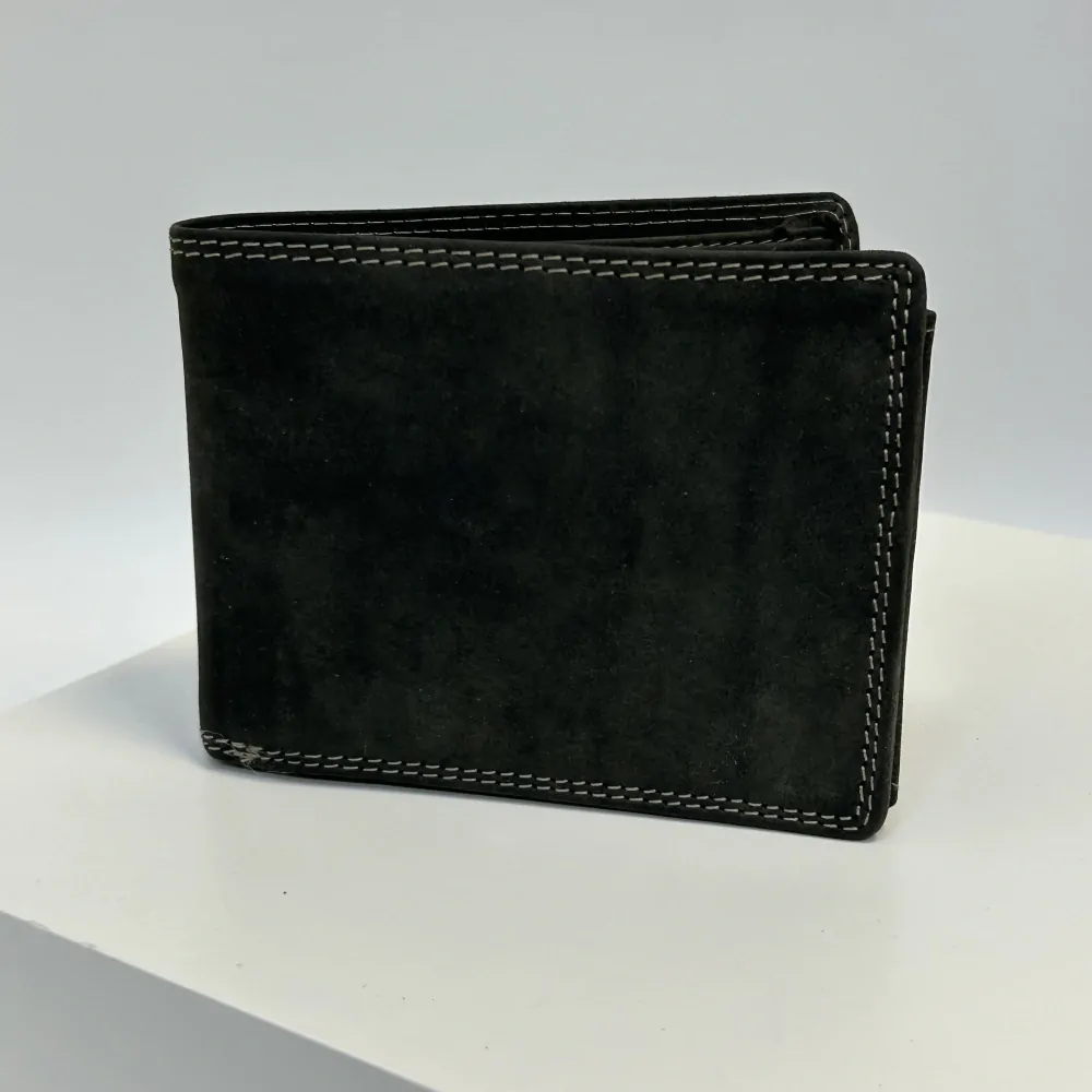 Pánská kožená peněženka s možností vlastního monogramu, textu | OUTLET TvujOriginal.cz