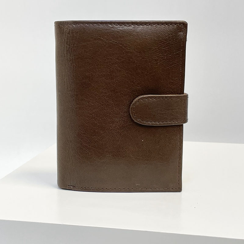 Hnědá kožená peněženka s věnováním, monogramem, textem | OUTLET TvujOriginal.cz