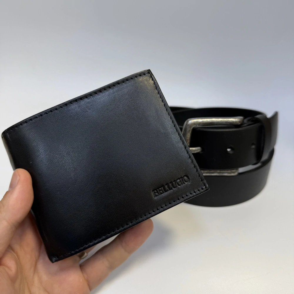 Stylový set BELLUGIO peněženky a opasku z pravé kůže s možností vlastního monogramu | OUTLET TvujOriginal.cz