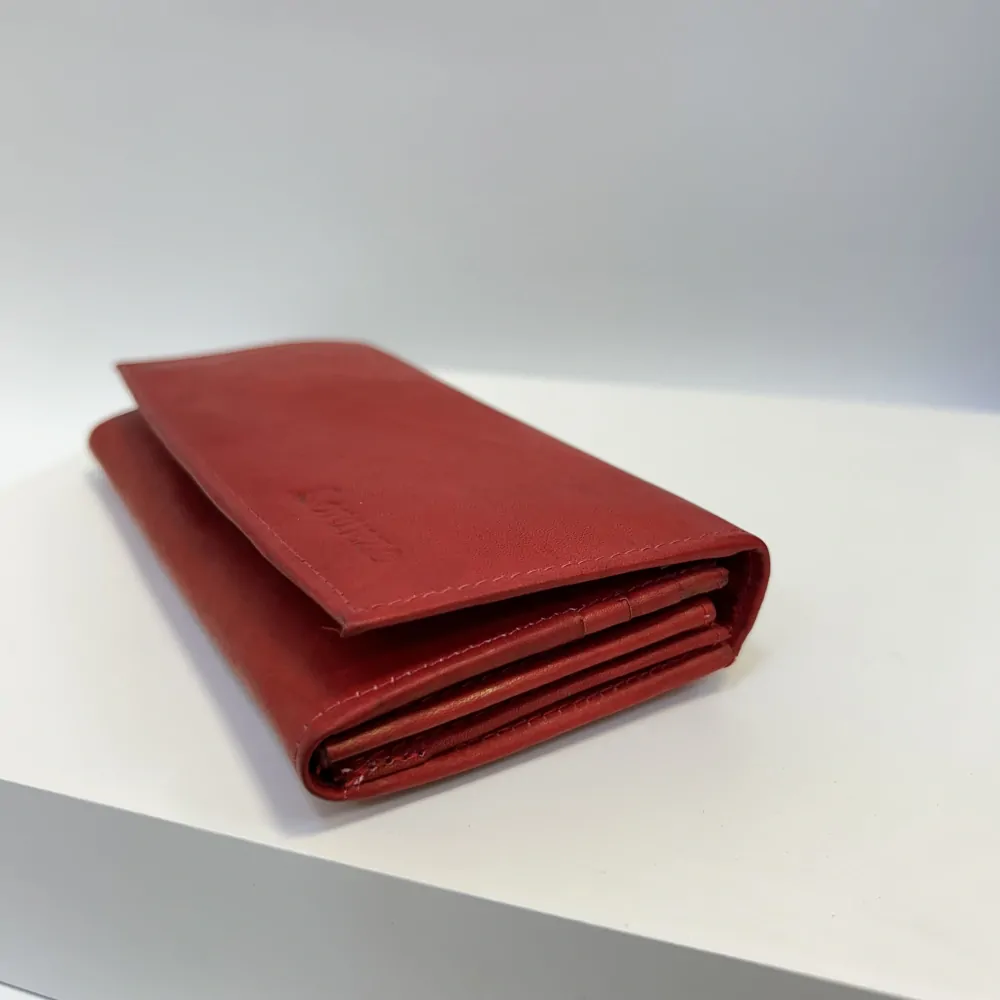Dámská kožená peněženka s možností vlastního monogramu, textu | OUTLET TvujOriginal.cz