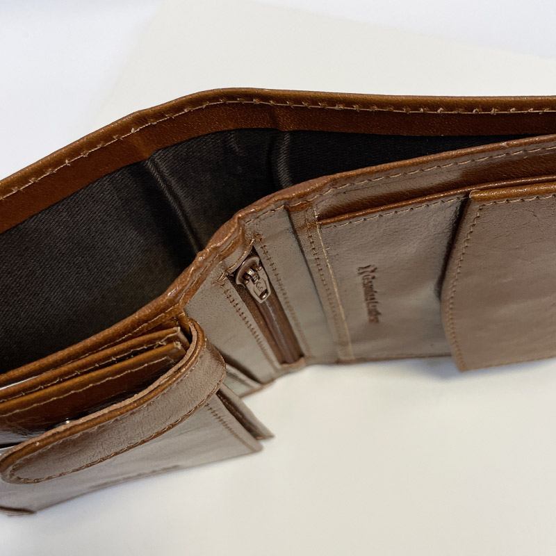 Hnědá kožená peněženka s věnováním, monogramem, textem | OUTLET TvujOriginal.cz