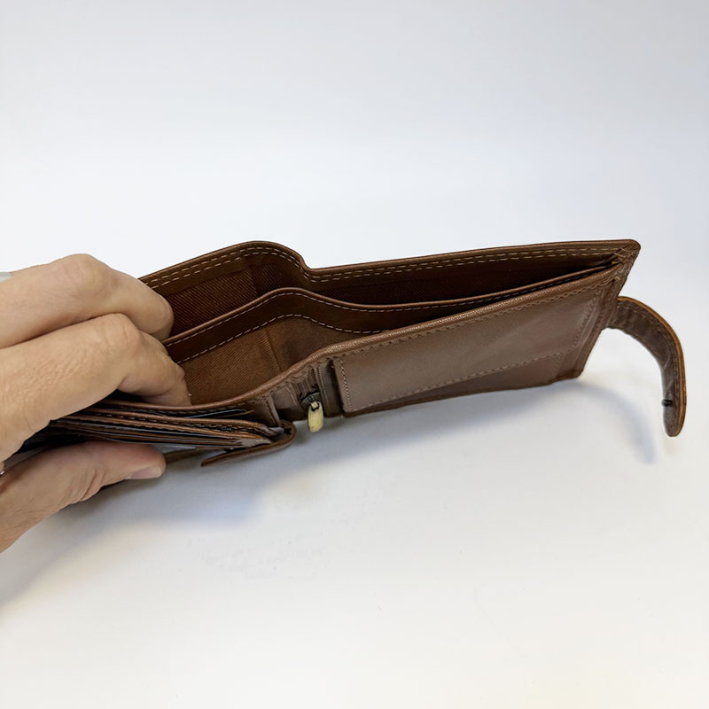 Kožená peněženka + ražba iniciálů (monogram) PANTHER - Light Brown | OUTLET TvujOriginal.cz