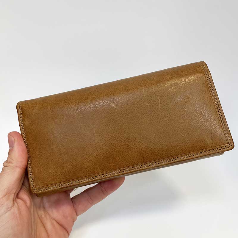 Hnědá dámská kožená peněženka s věnováním, monogramem, textem | OUTLET TvujOriginal.cz